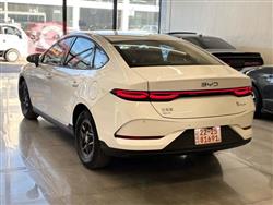 بی وای دی Qin Plus